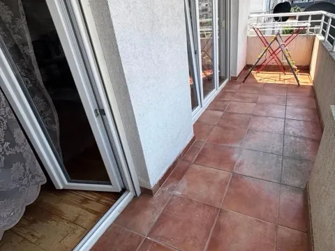 Rent, two bedroom apartment, 80m², Ljubović, Podgorica - image 6