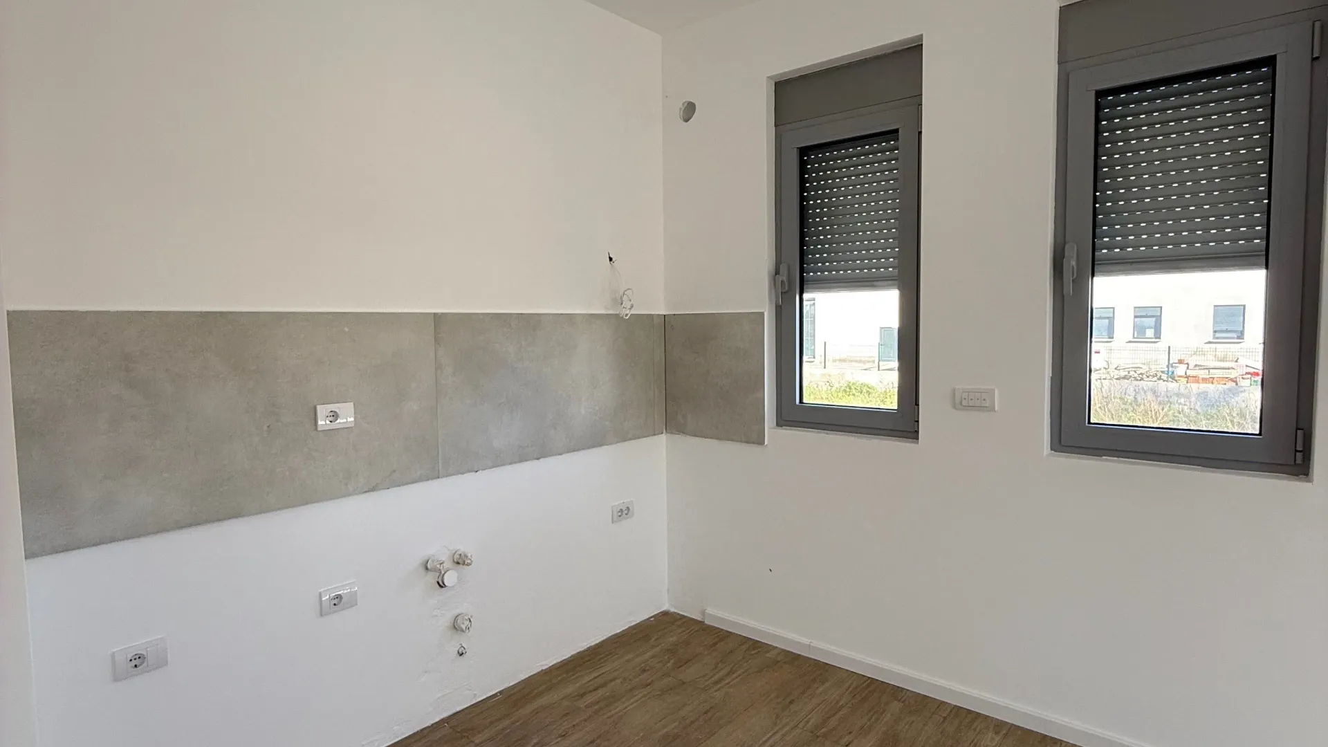 Sale, two bedroom apartment, 59m², Velika Plaža, Ulcinj