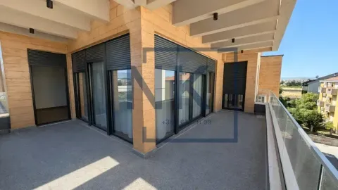 Rent, three bedroom apartment, 130m², Donja Gorica, Podgorica - image 18