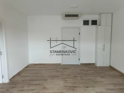 Prodaja, dvosoban stan, 57m², Blok 8, Petrovaradin - image 3