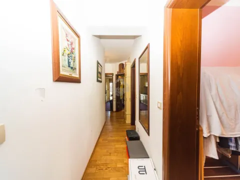 Sale, two bedroom apartment, 81m², Krivi Most, Podgorica - image 16