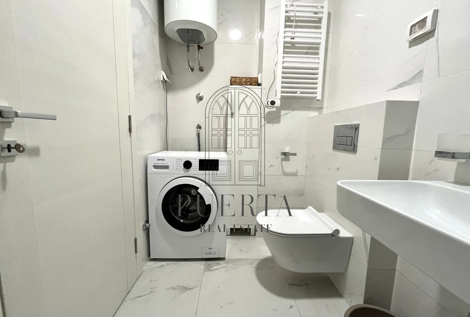 Rent, one bedroom apartment, 47m², Central Point, Podgorica