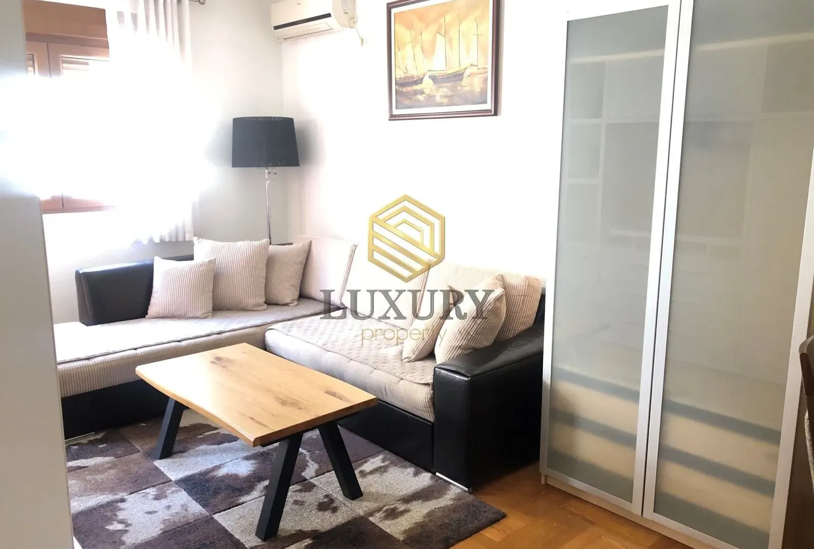 Prodaja, jednosoban stan, 44m², Stari Aerodrom, Podgorica