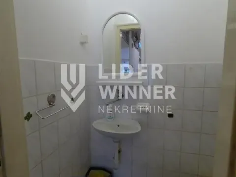 Prodaja, trosoban stan, 70m², Vukov Spomenik, Zvezdara Sve Podlokacije - image 14