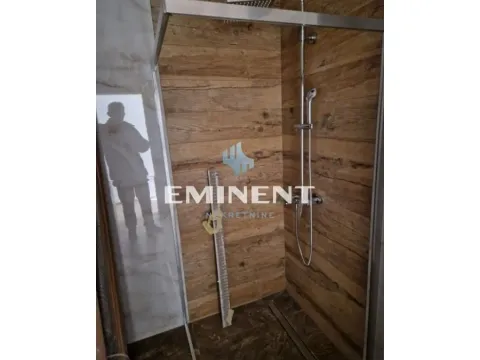 Prodaja, trosoban stan, 80m², Zemun Gornji Grad, Zemun Sve Podlokacije - image 13