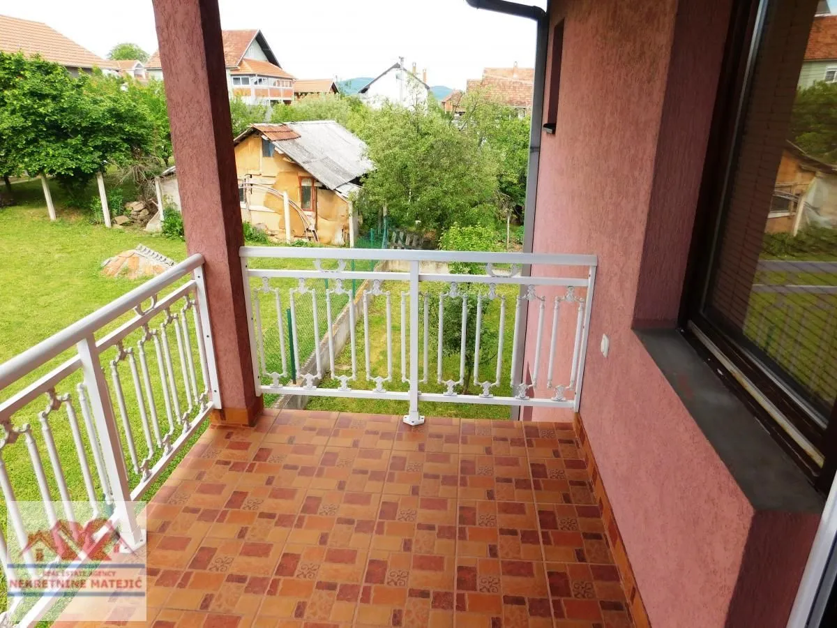 Prodaja, kuća, 264m², Korićani, Kragujevac