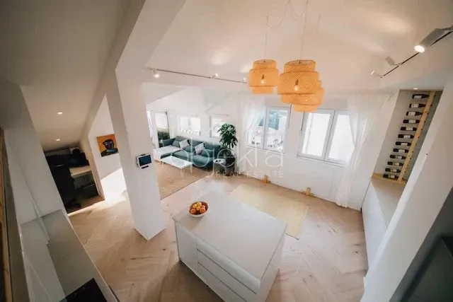 Sale, apartment, 86m², Tivat, Crna Gora