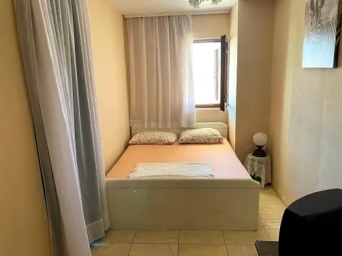 Sale, one bedroom apartment, 54m², Petrovac, Budva - image 5