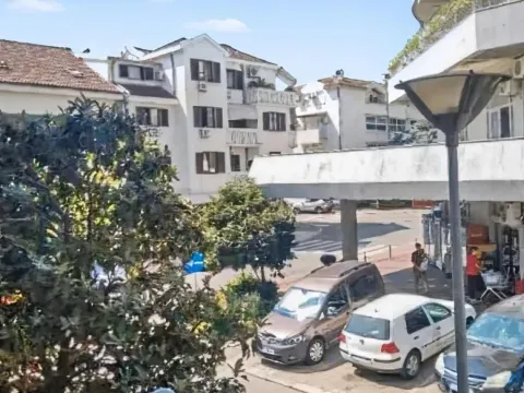 Prodaja, dvosoban stan, 66m², Centar, Tivat - image 3