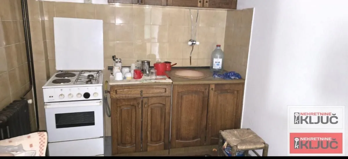 Rent, office space, 532m², Srbobran, Novi Sad