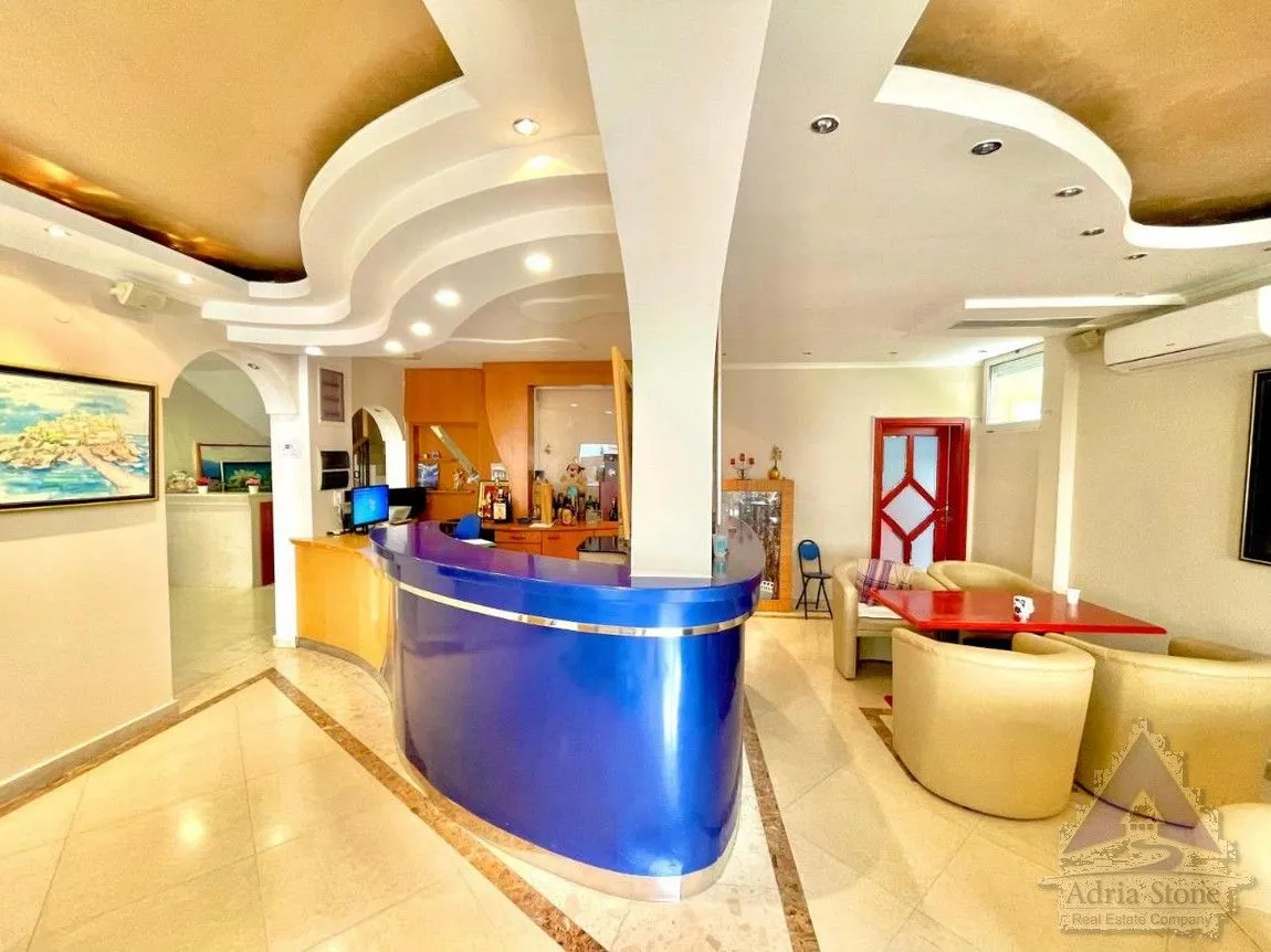 Prodaja, ugostiteljski objekat, 1300m², Budva, Crna Gora