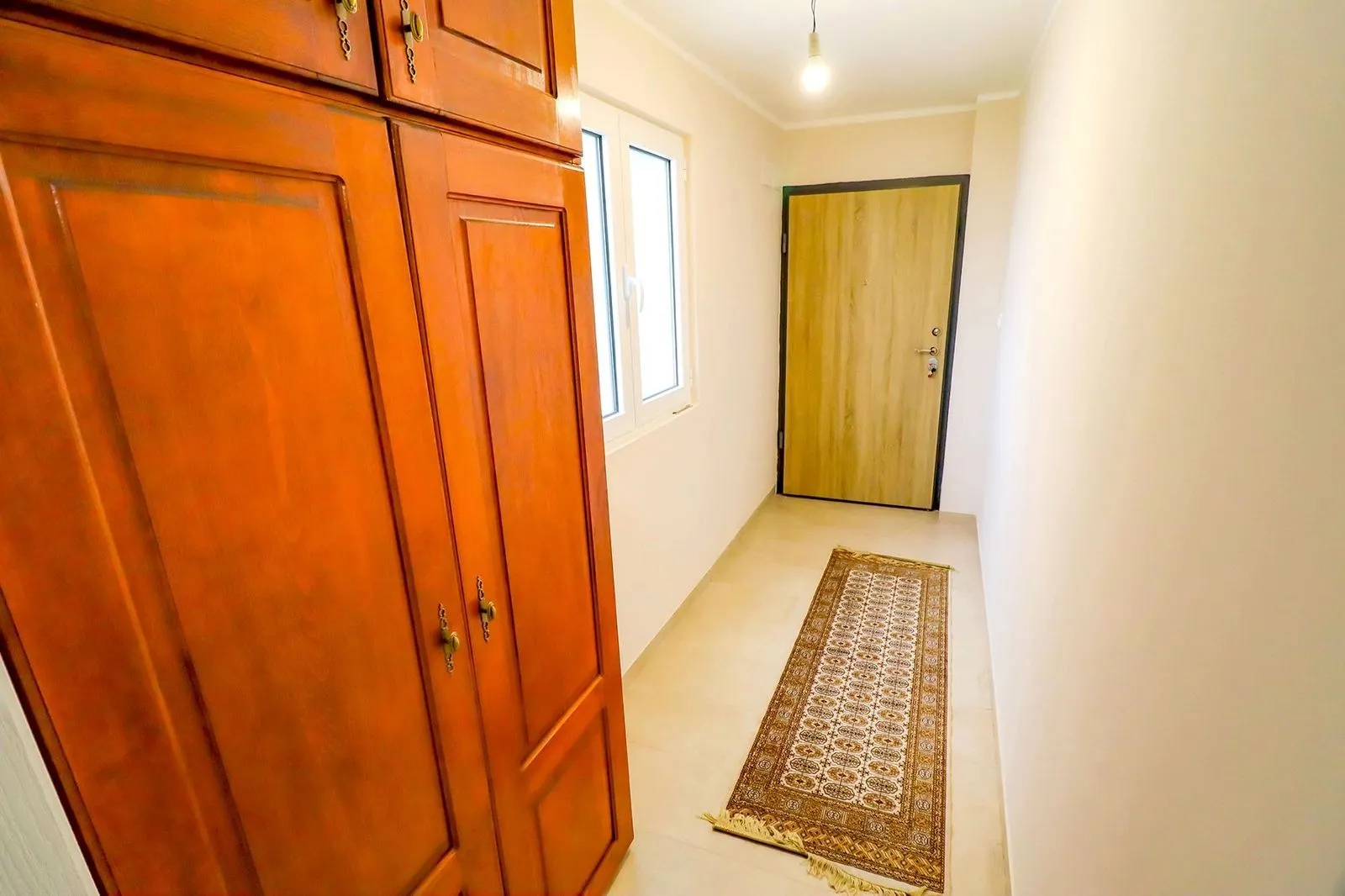 Prodaja, trosoban stan, 105m², Makedonsko naselje, Bar