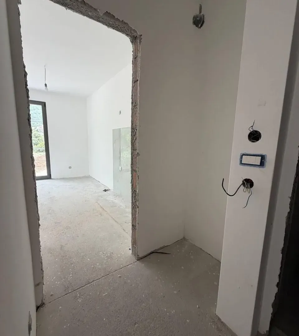 Prodaja, jednosoban stan, 40m², Donja Lastva, Tivat