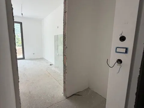 Prodaja, jednosoban stan, 40m², Donja Lastva, Tivat - image 6