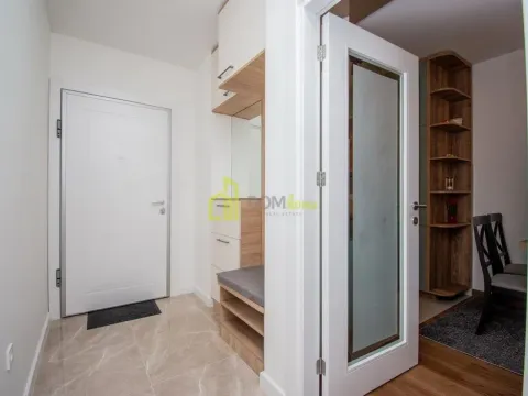 Rent, one bedroom apartment, 50m², Tološka šuma, Podgorica - image 8