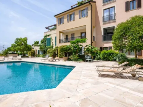 Prodaja, jednosoban stan, 68m², Porto Montenegro, Tivat - image 11