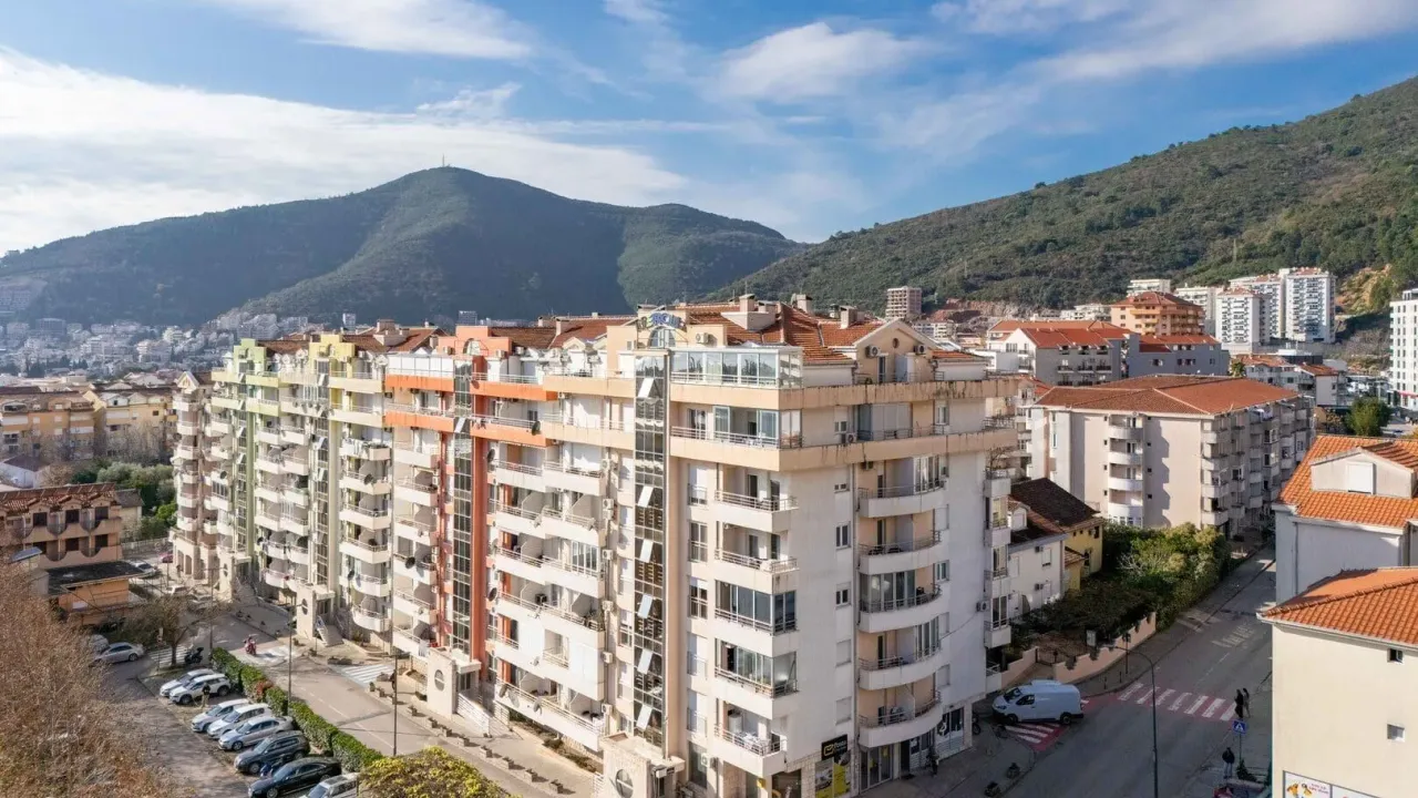 Sale, one bedroom apartment, 78m², Rozino, Budva