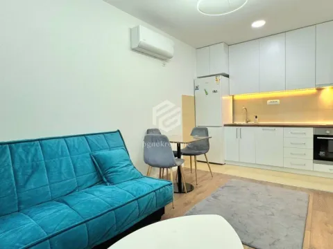 Izdavanje, kuća, 65m², Momišići, Podgorica - image 3