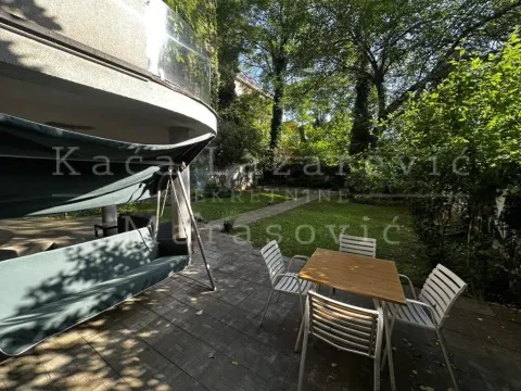 Rent, one bedroom apartment, 33m², Vračar Centar, Vračar Sve Podlokacije - image 11