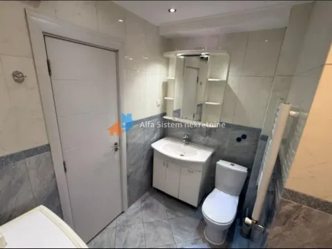 Rent, two bedroom apartment, 55m², Stari Grad, Beograd - image 11