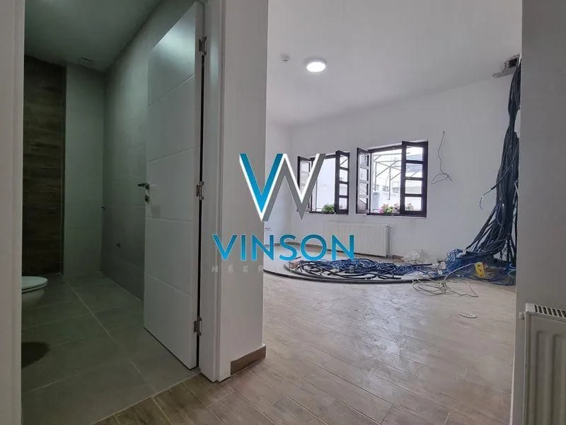 Rent, office space, 950m², Adamovićevo Naselje, Novi Sad Sve Podlokacije