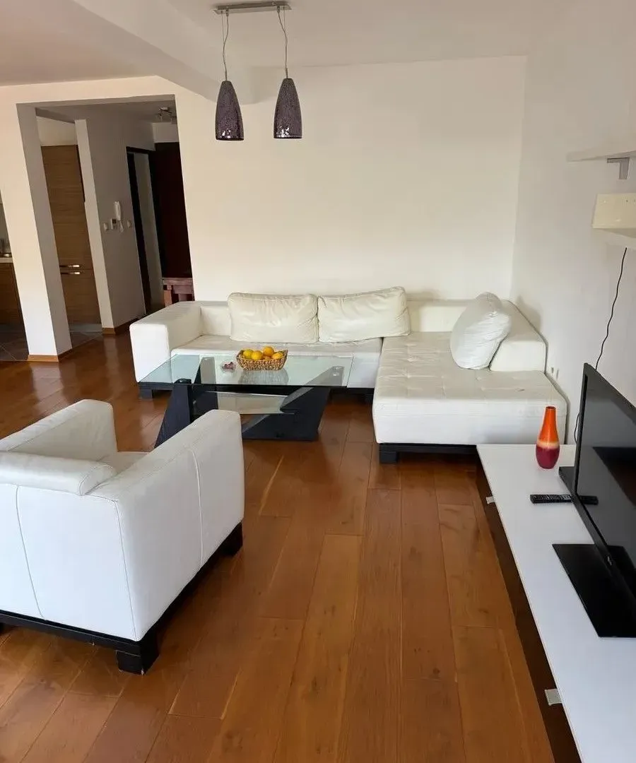 Prodaja, dvosoban stan, 102m², Stoliv, Kotor