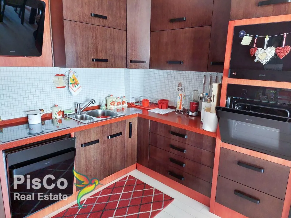 Prodaja, četvorosoban stan, 156m², Gorica C, Podgorica