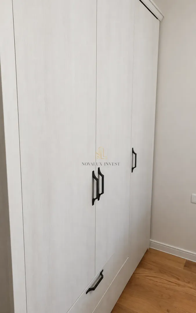 Izdavanje, jednosoban stan, 47m², Central Point, Podgorica