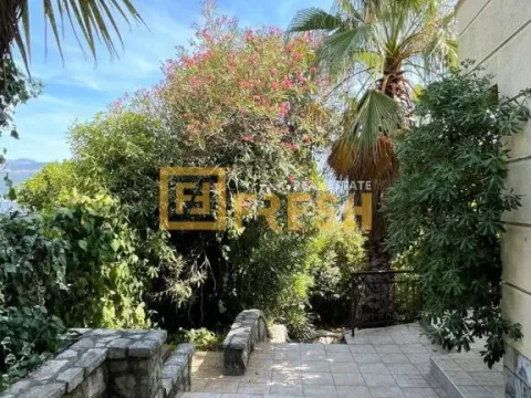 Prodaja, kuća, 185m², Tivat, Crna Gora - image 10