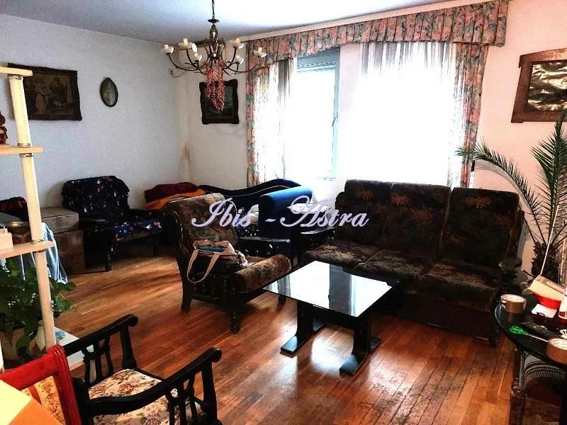 Prodaja, trosoban stan, 87m², Voždovačka Crkva, Voždovac Sve Podlokacije