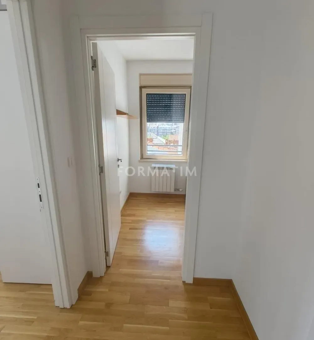 Rent, four bedroom apartment, 65m², Bulbulder, Zvezdara Sve Podlokacije