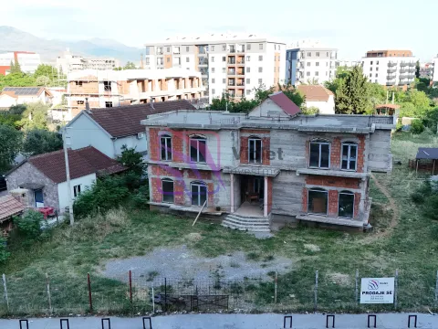 Prodaja, plac, 728m², Central Point, Podgorica - image 5
