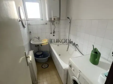 Sale, four bedroom apartment, 90m², Stari grad, Novi Sad - image 12