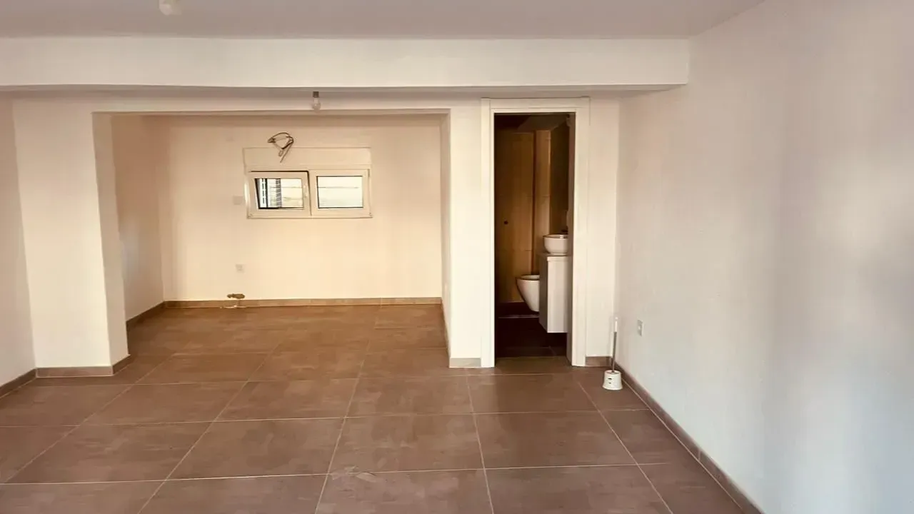Rent, apartment, 40m², Stari Aerodrom, Podgorica