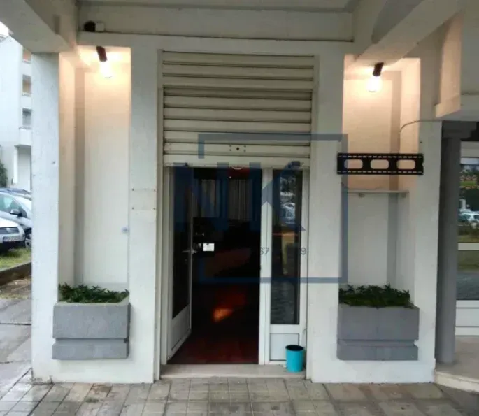 Prodaja, poslovni prostor, 45m², Preko Morače, Podgorica