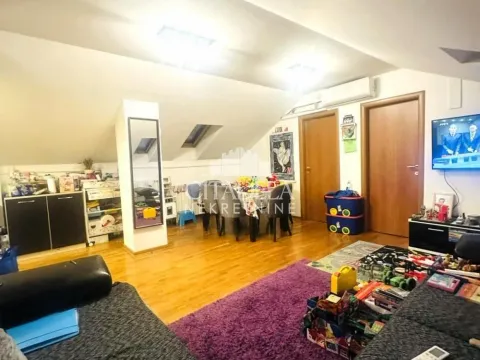 Stan in Čukarica