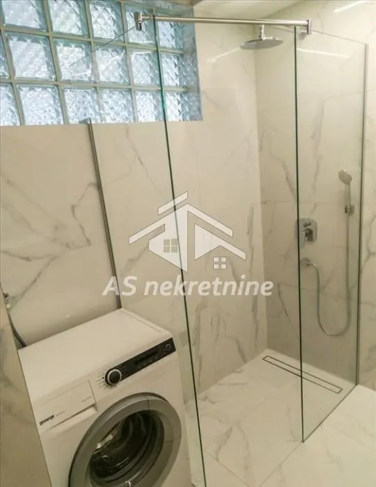 Rent, two bedroom apartment, 55m², Vračar Sve Podlokacije, Beograd