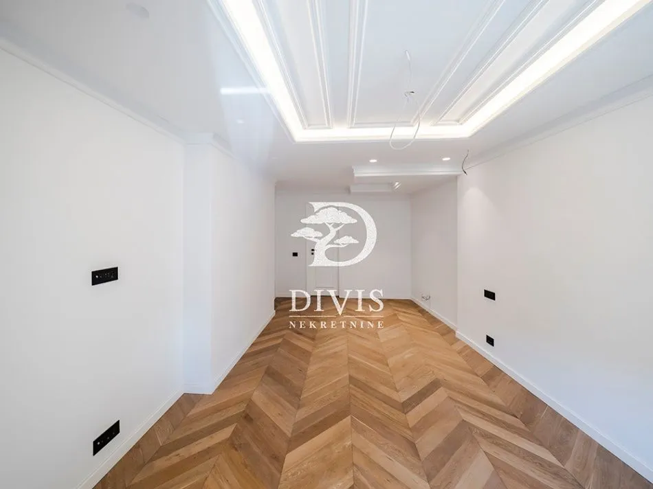 Sale, three bedroom apartment, 133m², Vračar Hram, Vračar Sve Podlokacije