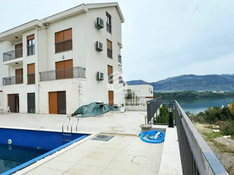 Rent, one bedroom apartment, 51m², Đuraševići, Tivat - image 16