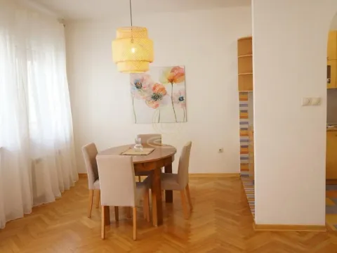 Rent, two bedroom apartment, 65m², Vračar Sve Podlokacije, Beograd - image 2