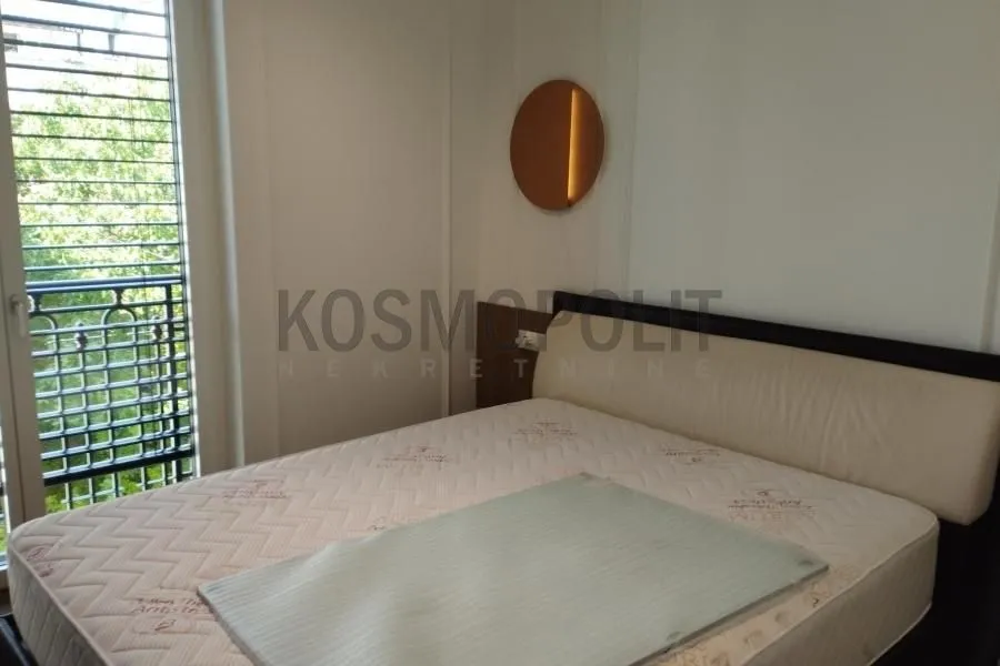 Rent, three bedroom apartment, 85m², Stari Grad, Beograd