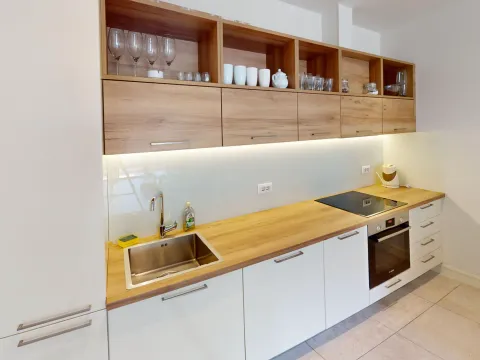 Prodaja, jednosoban stan, 57m², Luštica Bay, Tivat - image 8