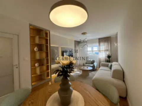 Izdavanje, jednosoban stan, 47m², Central Point, Podgorica - image 12