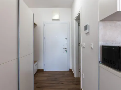 Sale, studio apartment, 32m², Bar, Crna Gora - image 11