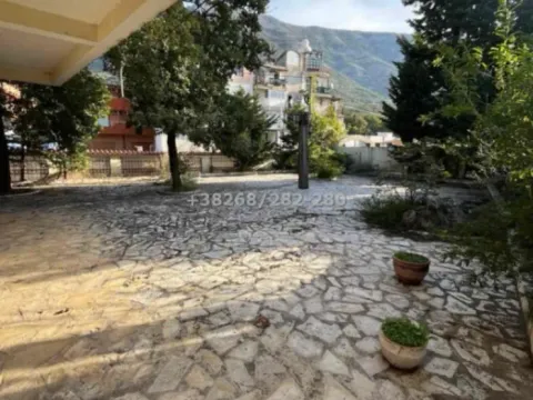 Prodaja, kuća, 260m², Sutomore, Bar - image 11