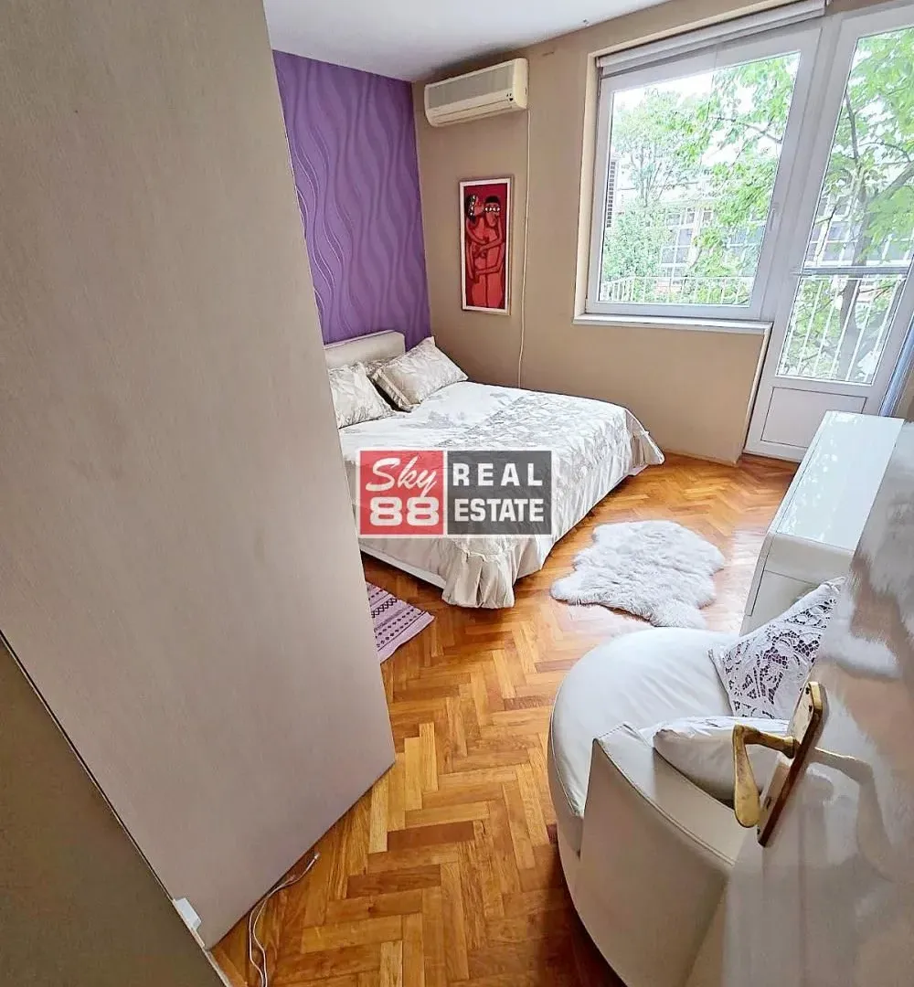 Sale, three bedroom apartment, 100m², Vračar Sve Podlokacije, Beograd