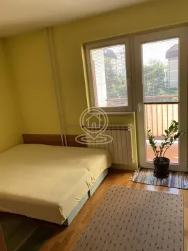 Bedroom with a double bed and access to the terrace. - image 9