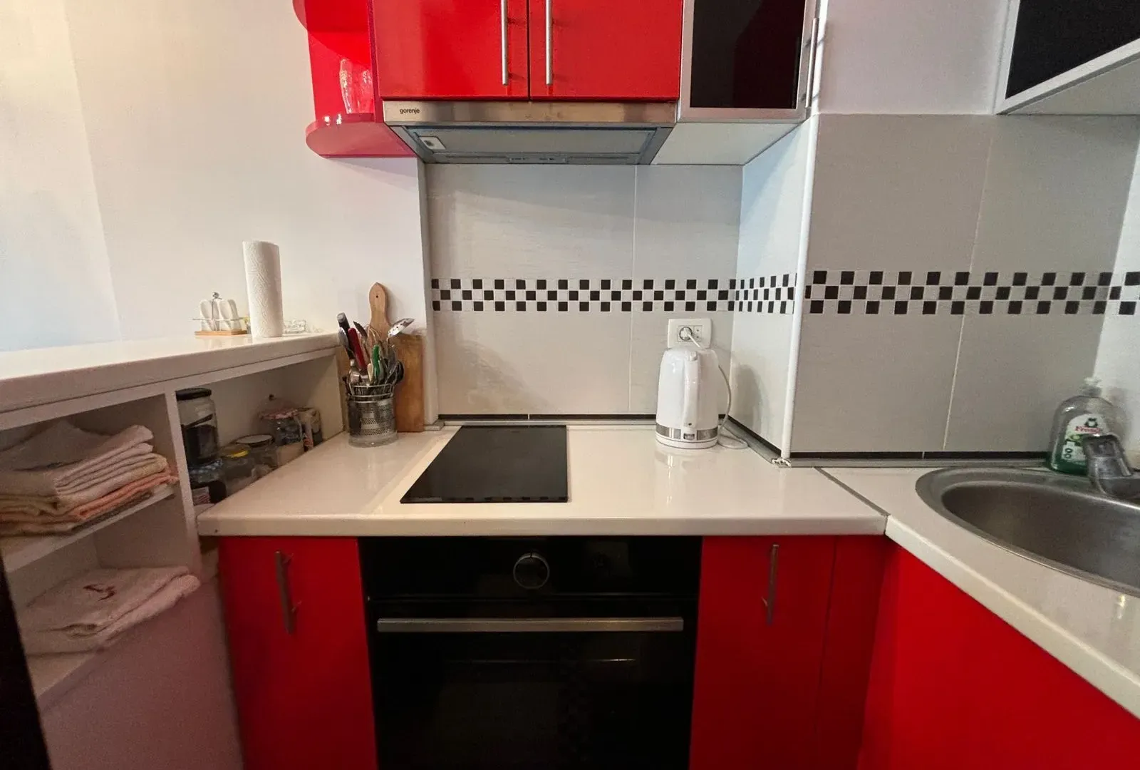 Prodaja, jednosoban stan, 47m², Rozino, Budva