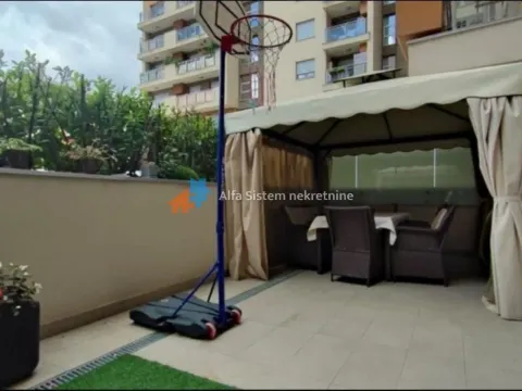 Prodaja, trosoban stan, 96m², Novi Beograd Blok 67, Novi Beograd Sve Podlokacije - image 12