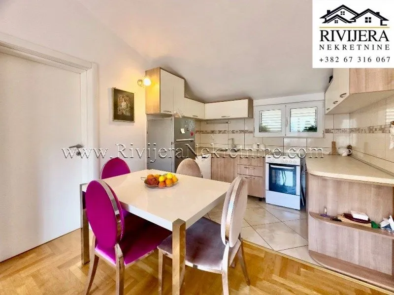 Prodaja, dvosoban stan, 65m², Dobrota, Kotor